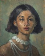 Chinese woman in pearls
